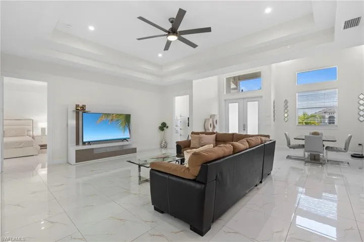 3026 64th Ave Ne, Naples, Florida 34120