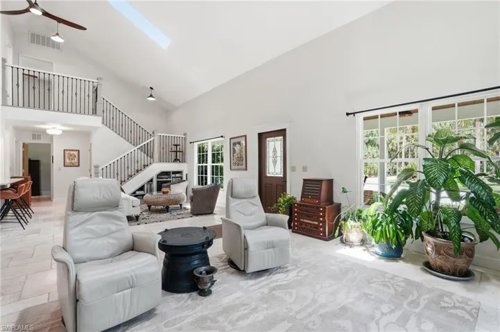 681 7th St Sw, Naples, Florida 34117