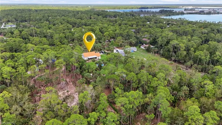 681 7th St Sw, Naples, Florida 34117