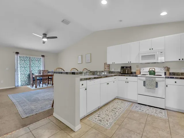 1208/1210 SE 24th  AVE, Cape Coral, FL 33990