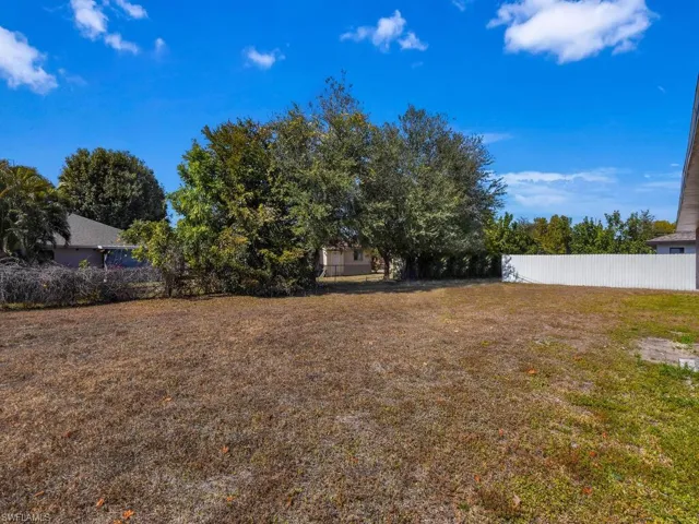 1208/1210 SE 24th  AVE, Cape Coral, FL 33990