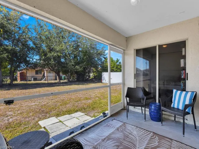 1208/1210 SE 24th  AVE, Cape Coral, FL 33990