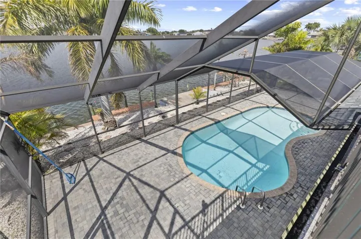 313 SE 6th  ST, Cape Coral, FL 33990