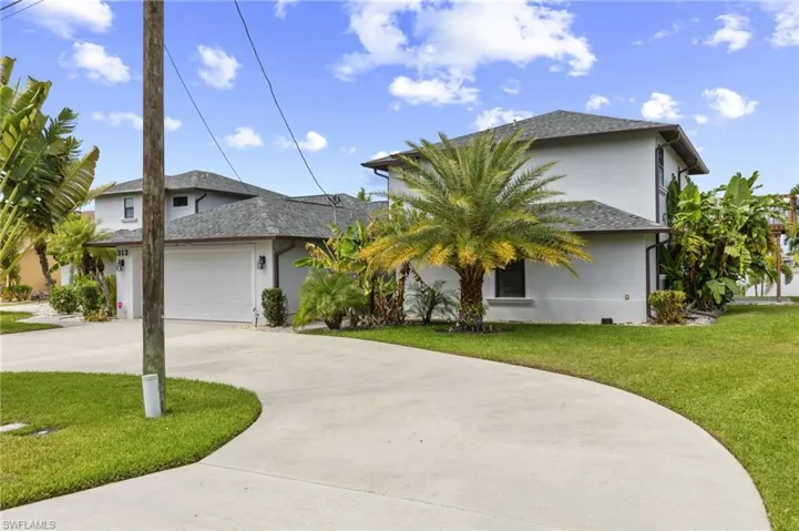 313 SE 6th  ST, Cape Coral, FL 33990