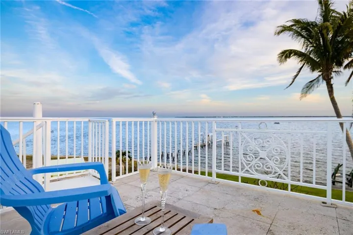 3569 San Carlos Dr, St. James City, Florida 33956