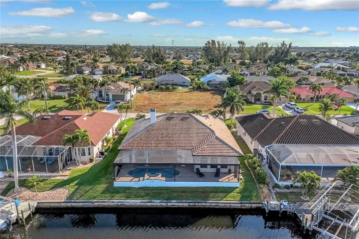 4518 Sw 22nd Pl, Cape Coral, Florida 33914