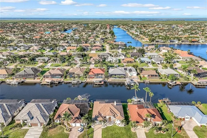 4518 Sw 22nd Pl, Cape Coral, Florida 33914