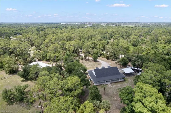 11130  Long  RD, Fort Myers, FL 33905