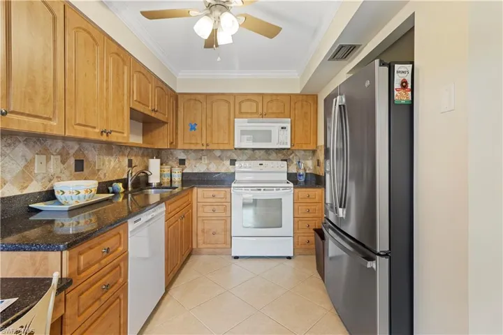 1504 Mainsail Dr # 14a, Naples Fl 34114