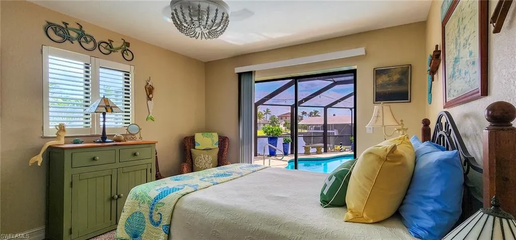 Bedroom with access to exterior