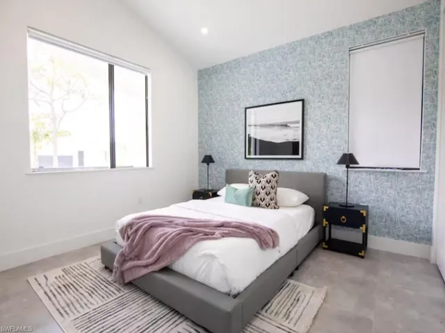 3015 Karen Dr, Naples, Florida 34112