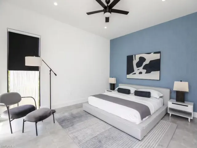 3015 Karen Dr, Naples, Florida 34112