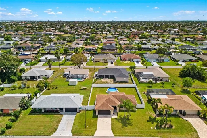 1318 SE 15th ST, CAPE CORAL FL 33990