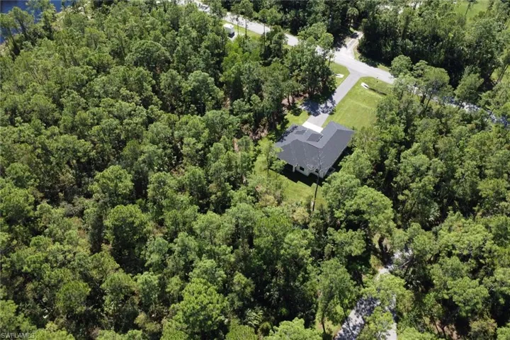 3833  8th SE AVE, Naples, FL 34117
