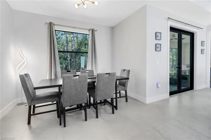 3833  8th SE AVE, Naples, FL 34117