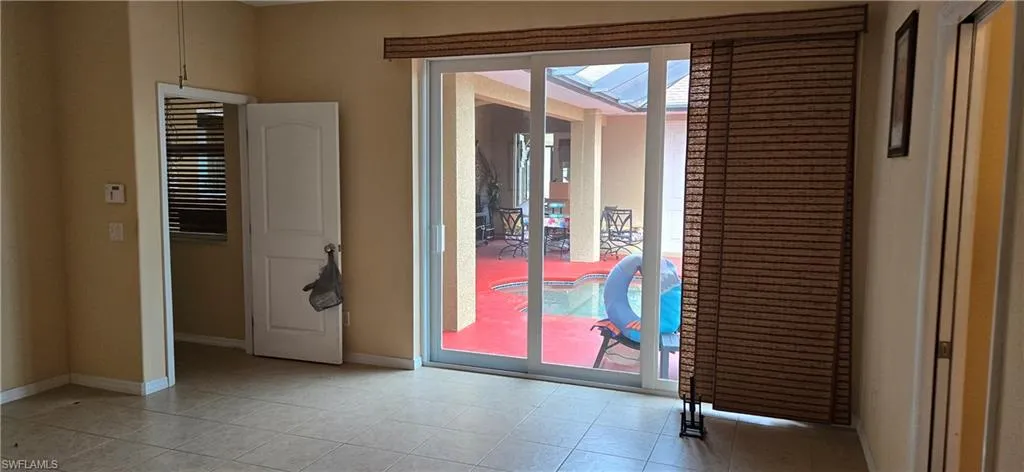 1108 Sw 15th Pl, Cape Coral, Florida 33991