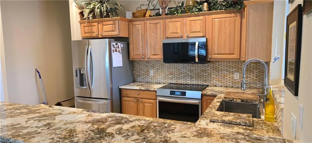 1108 Sw 15th Pl, Cape Coral, Florida 33991