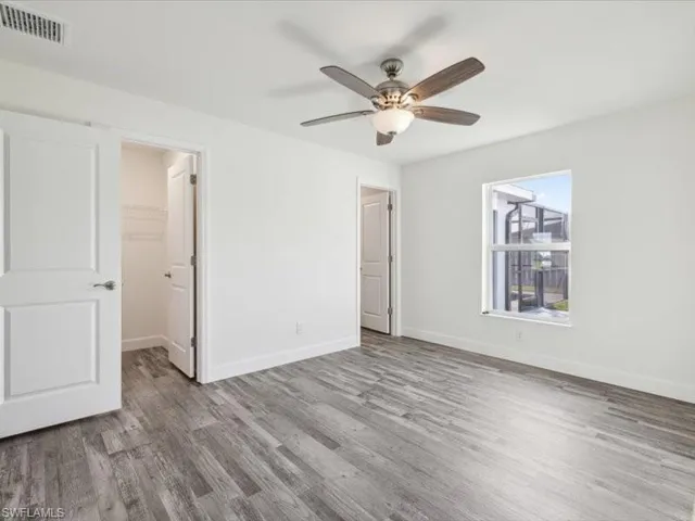 1904 NE 2nd  PL, Cape Coral, FL 33909