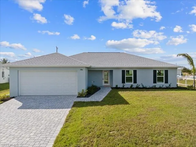 1904 NE 2nd  PL, Cape Coral, FL 33909