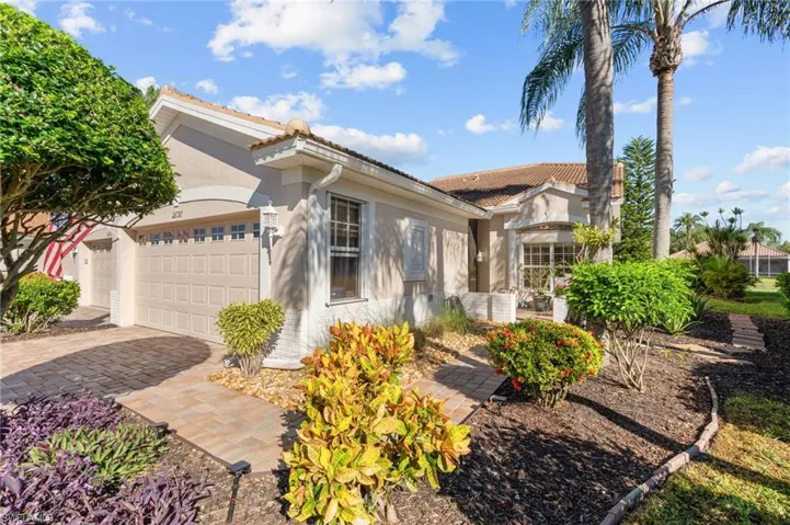 12838 Devonshire Lakes Cir, Fort Myers, Florida 33913