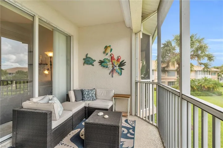 Balcony featuring an outdoor living space