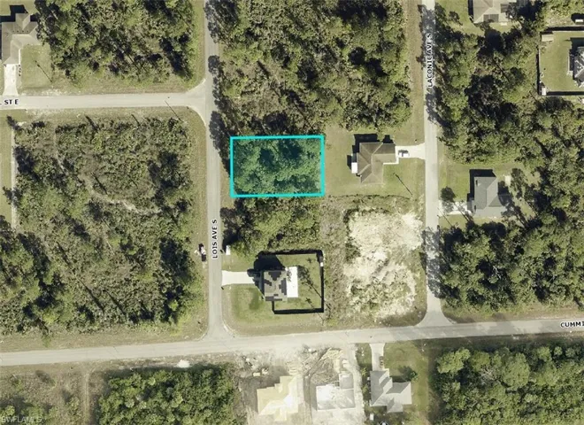 463  Lois S AVE, Lehigh Acres, FL 33974