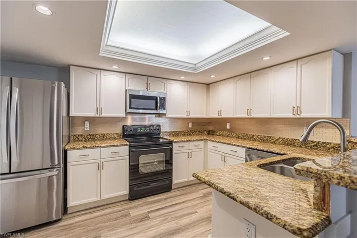 12253  Londonderry  LN, Bonita Springs, FL 34135