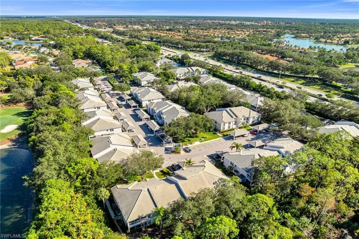 3755  Fieldstone  BLVD, Naples, FL 34109