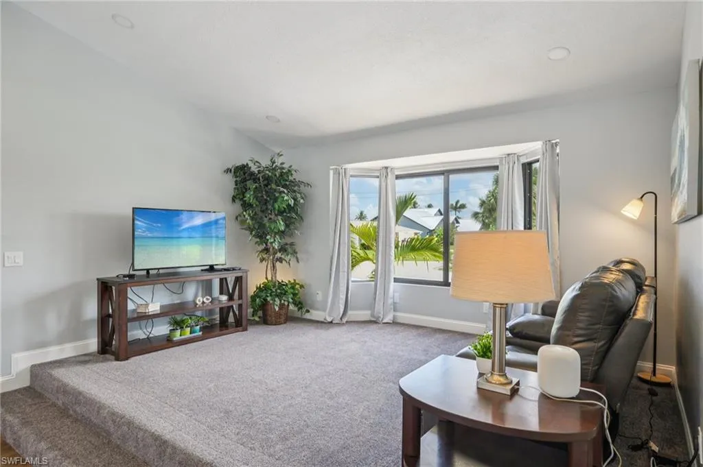 5346 10th AVE, Cape Coral, FL 33914,225062630