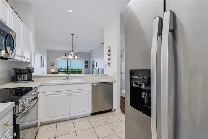 3990 Loblolly Bay Dr 7-402, Naples, Florida 34114