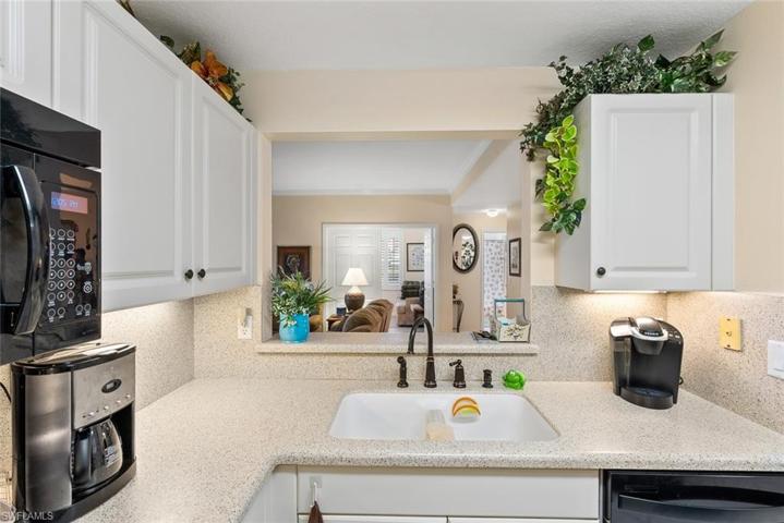 6416  Huntington Lakes  CIR, Naples, FL 34119