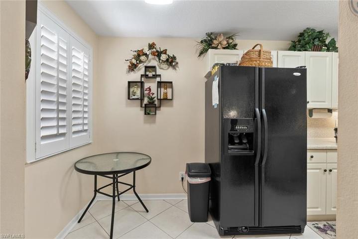 6416  Huntington Lakes  CIR, Naples, FL 34119