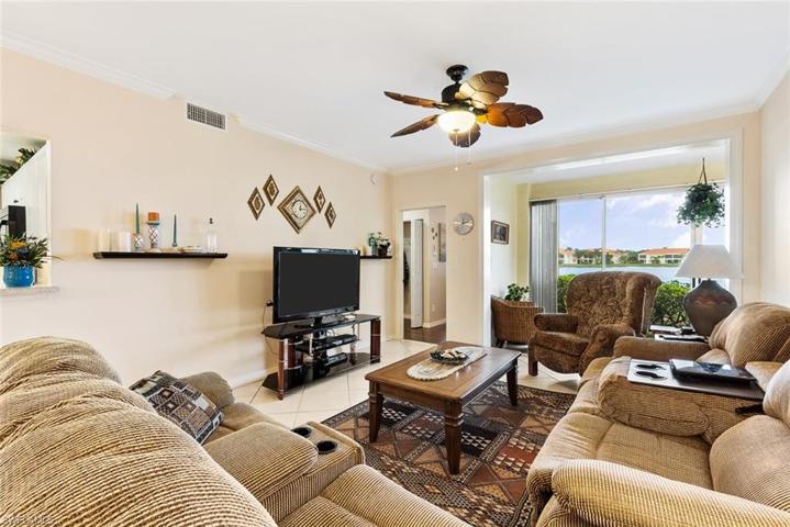 6416  Huntington Lakes  CIR, Naples, FL 34119