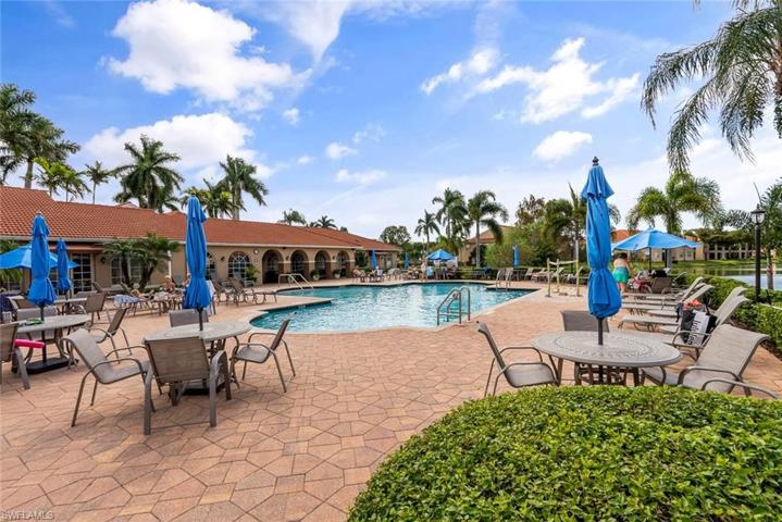 6416  Huntington Lakes  CIR, Naples, FL 34119