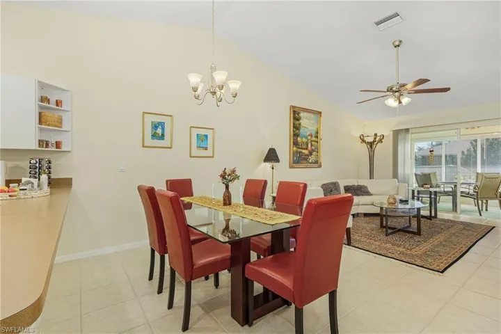 522-524 SE 8th  ST, Cape Coral, FL 33990