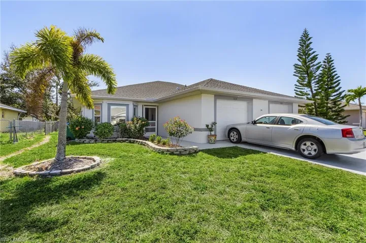 522-524 SE 8th  ST, Cape Coral, FL 33990