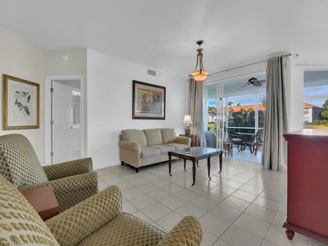Split Bedroom Floor Plan