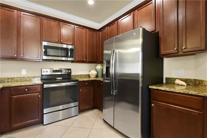 10281 Via Colomba Cir, Fort Myers, Florida 33966