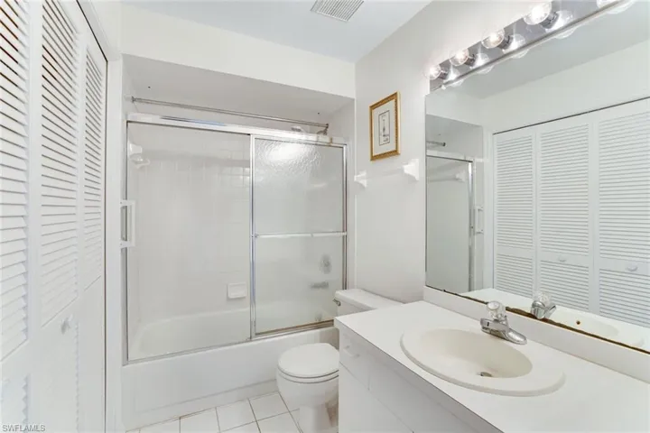 7340  Coventry  CT, Naples, FL 34104
