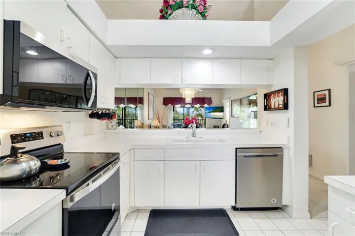 7340  Coventry  CT, Naples, FL 34104