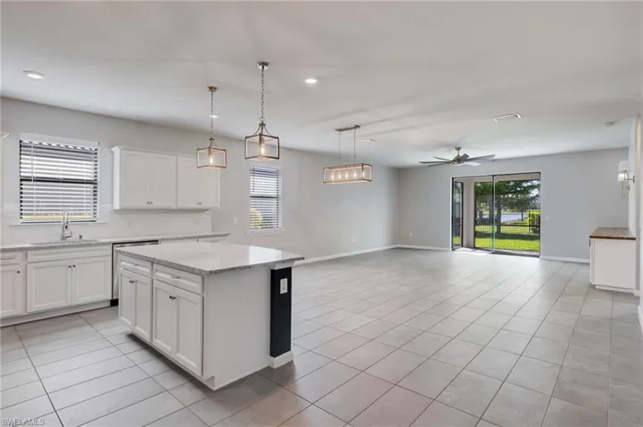 16000 Palmetto Prairie Dr, Alva, Florida 33920