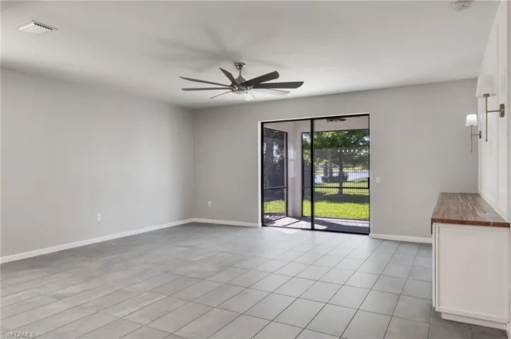 16000 Palmetto Prairie Dr, Alva, Florida 33920