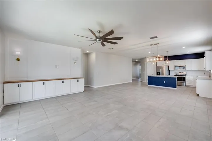 16000 Palmetto Prairie Dr, Alva, Florida 33920