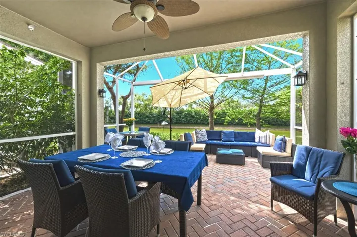 Oversized screened lanai