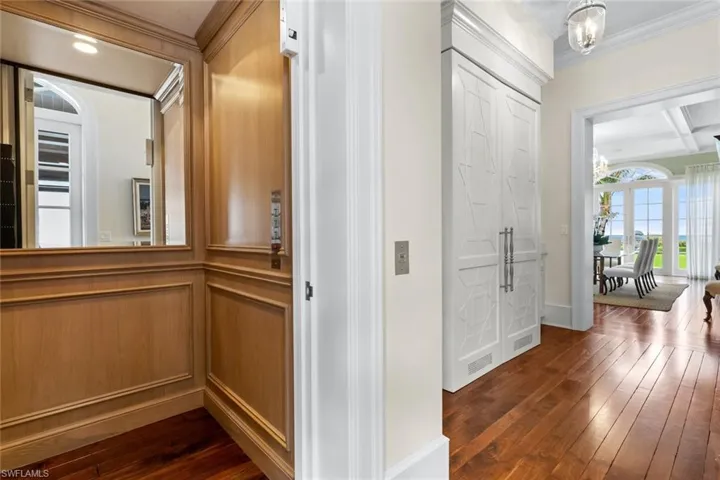 Elevator