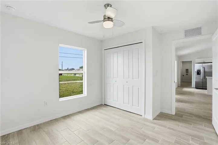 1725 Nw 2nd St, Cape Coral, Florida 33993