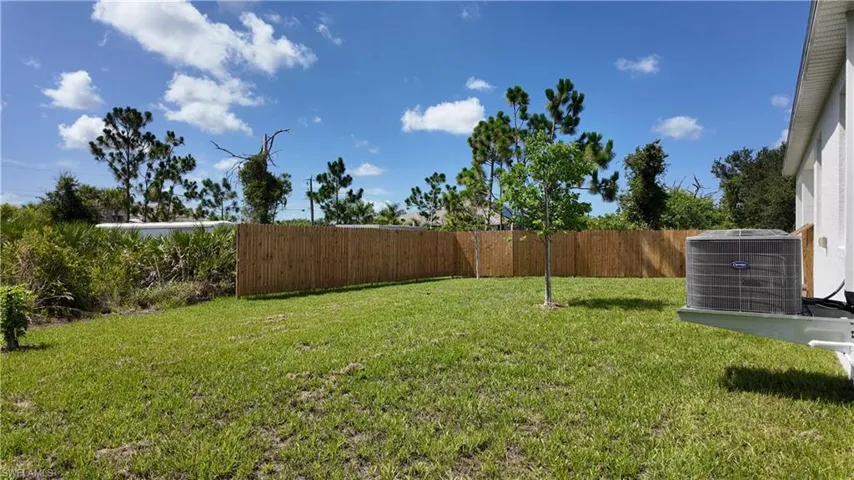 10000 Antler St, Port Charlotte, Florida 33981