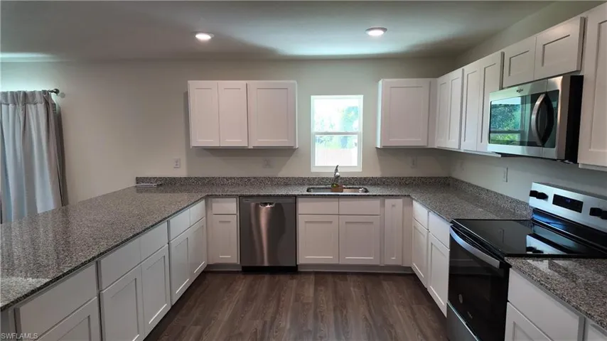10000 Antler St, Port Charlotte, Florida 33981