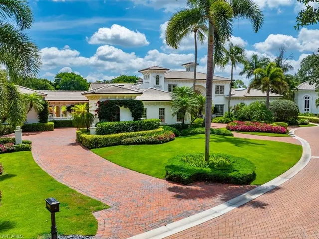 9959 Brassie Bend, Naples, Florida 34108