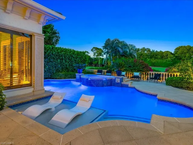 9959 Brassie Bend, Naples, Florida 34108